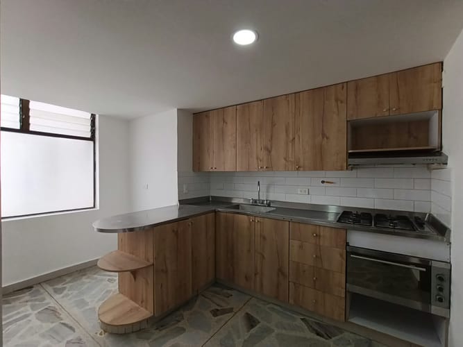 Apartamento de 3 alcobas en arriendo en Laureles, Medellín, 116 m² · foto 4 de 16