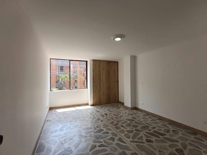 Apartamento de 3 alcobas en arriendo en Laureles, Medellín, 116 m² · foto 9 de 16