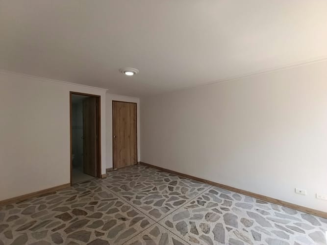 Apartamento de 3 alcobas en arriendo en Laureles, Medellín, 116 m² · foto 10 de 16