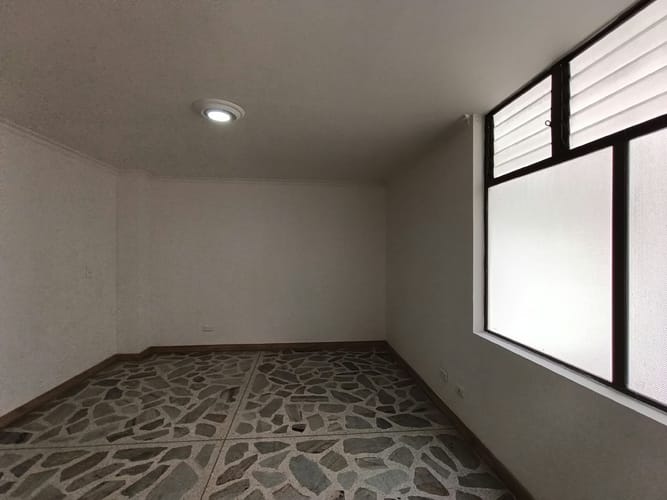 Apartamento de 3 alcobas en arriendo en Laureles, Medellín, 116 m² · foto 15 de 16