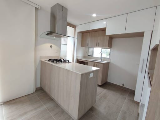 Apartamento de 2 alcobas en arriendo en Los Colegios, Rionegro, 73 m² · foto 2 de 17
