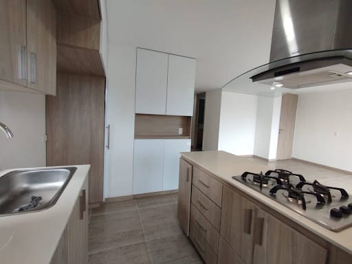 Apartamento de 2 alcobas en arriendo en Los Colegios, Rionegro, 73 m² · foto 4 de 17