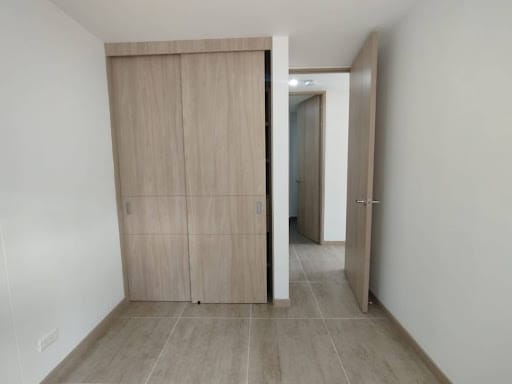 Apartamento de 2 alcobas en arriendo en Los Colegios, Rionegro, 73 m² · foto 13 de 17