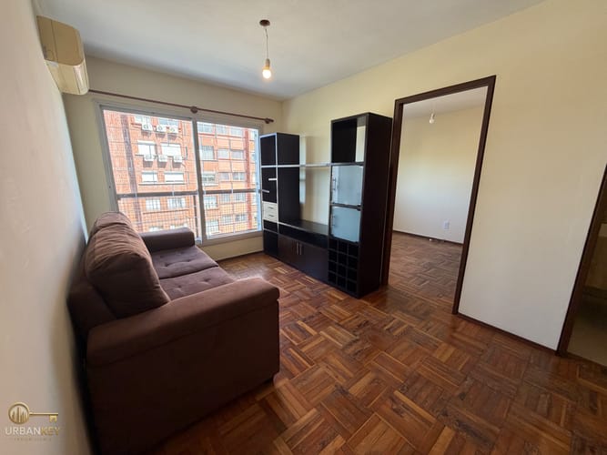 Alquiler apartamento 1 dormitorio con terraza lavadero semiamueblado en Buceo · Foto 1