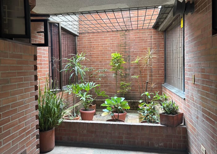 Apartamento de 3 alcobas en venta en Los Cedros, Bogotá, 60 m² · foto 15 de 17
