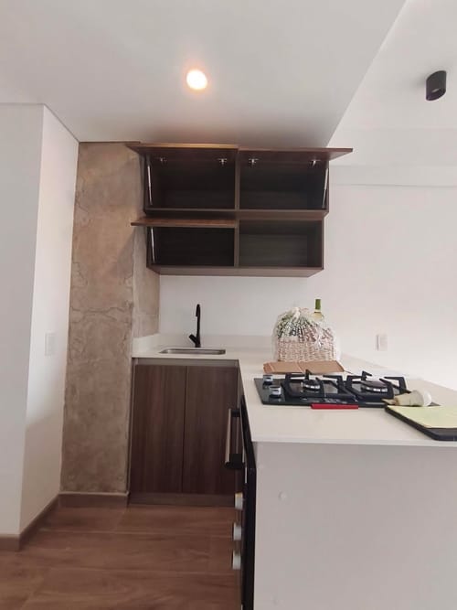Apartaestudio en venta en Chicó Navarra, Bogotá, 30 m² · foto 2 de 13