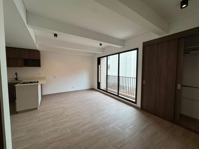 Apartaestudio en venta en Chicó Navarra, Bogotá, 30 m² · foto 7 de 13