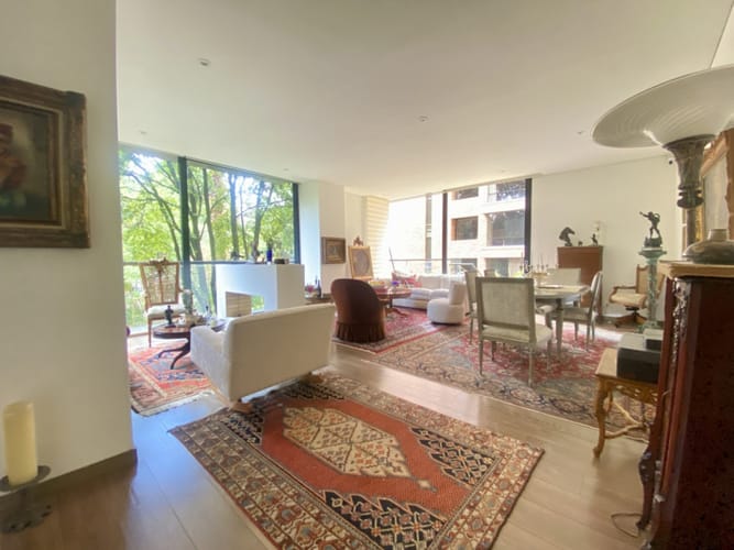 Apartamento de 2 alcobas en arriendo en Chico, Bogotá, 136 m² · foto 2 de 22