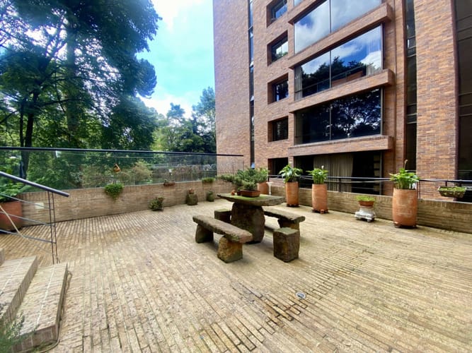 Apartamento de 2 alcobas en arriendo en Chico, Bogotá, 136 m² · foto 22 de 22