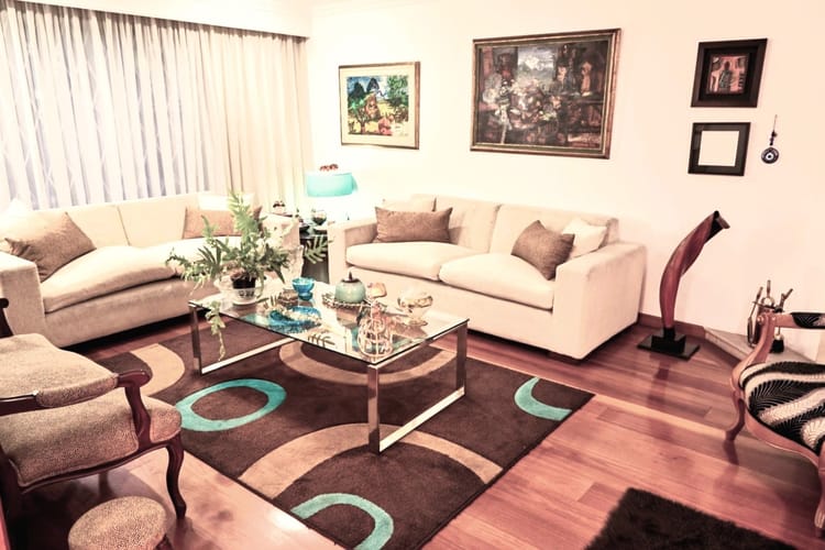 Casa de 3 alcobas en venta en Chicó Navarra, Bogotá, 145 m² · foto 3 de 23