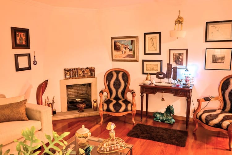 Casa de 3 alcobas en venta en Chicó Navarra, Bogotá, 145 m² · foto 4 de 23
