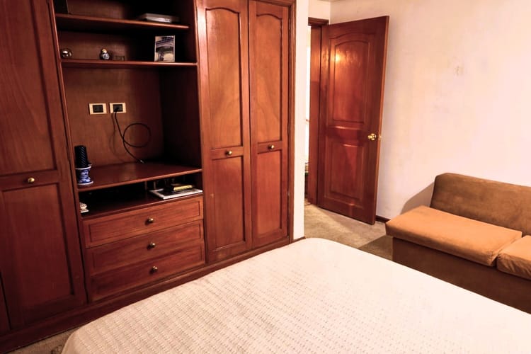 Casa de 3 alcobas en venta en Chicó Navarra, Bogotá, 145 m² · foto 22 de 23
