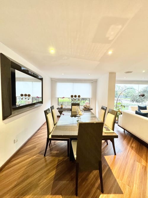 Apartamento de 3 alcobas en venta en Lagos De Cordoba, Bogotá, 154 m² · foto 2 de 21