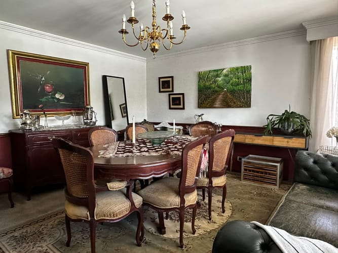Casa de 3 alcobas en venta en Chicó Navarra, Bogotá, 225 m² · foto 3 de 19