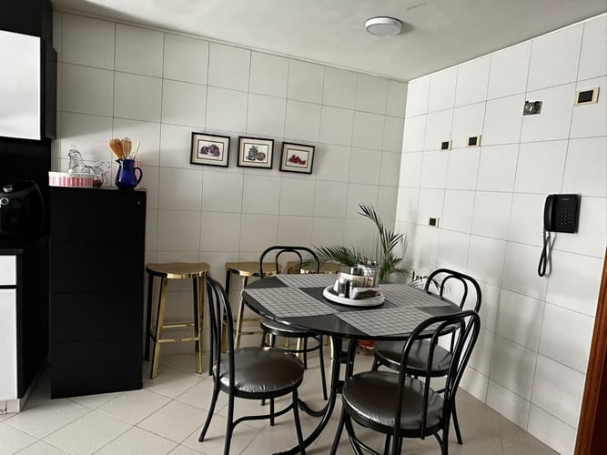 Casa de 3 alcobas en venta en Chicó Navarra, Bogotá, 225 m² · foto 6 de 19