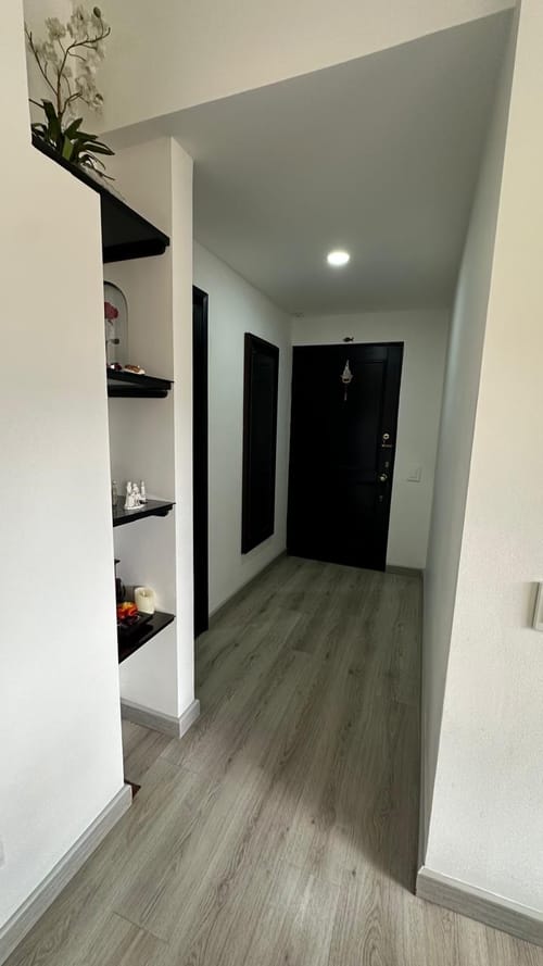 Apartamento de 3 alcobas en venta en Ciudad Salitre, Bogotá, 95 m² · foto 2 de 21