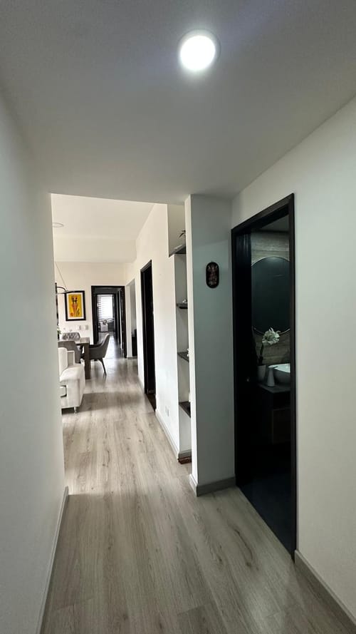 Apartamento de 3 alcobas en venta en Ciudad Salitre, Bogotá, 95 m² · foto 10 de 21