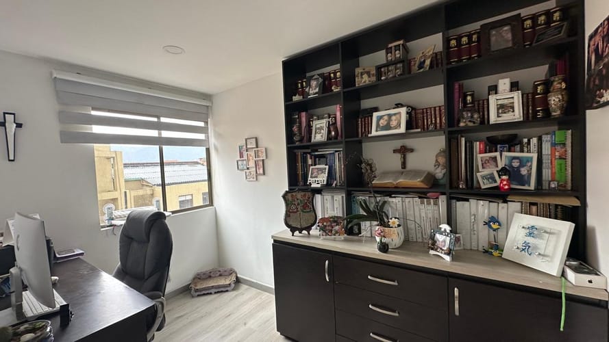 Apartamento de 3 alcobas en venta en Ciudad Salitre, Bogotá, 95 m² · foto 19 de 21
