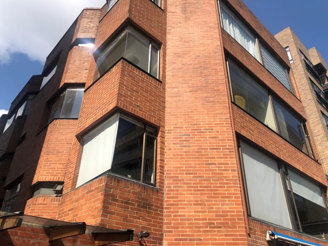 Apartamento de 3 alcobas en venta en Chicó Navarra, Bogotá, 179 m² · foto 6 de 23