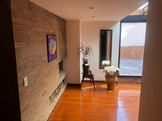 Apartamento de 3 alcobas en venta en Chicó Navarra, Bogotá, 179 m² · foto 10 de 23