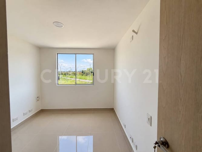 Casa de 3 alcobas en arriendo en Ciudad Country, Jamundí, 120 m² · foto 4 de 11