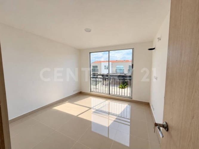 Casa de 3 alcobas en arriendo en Ciudad Country, Jamundí, 120 m² · foto 8 de 11