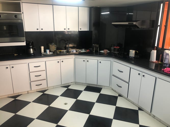 Apartamento de 3 alcobas en venta en Chicó Navarra, Bogotá, 179 m² · foto 15 de 23