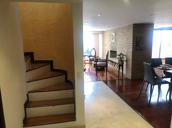 Apartamento de 3 alcobas en venta en Chicó Navarra, Bogotá, 179 m² · foto 17 de 23