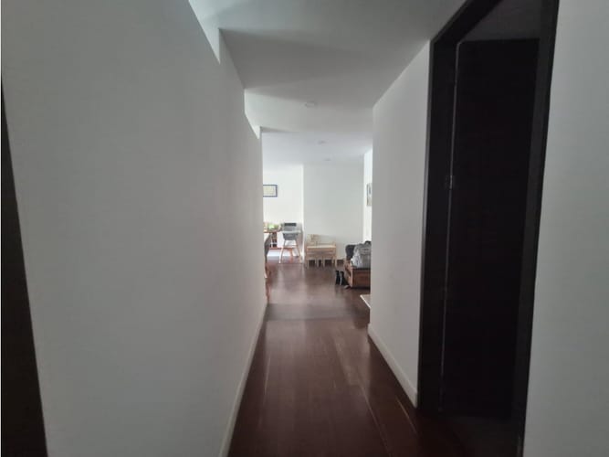 Apartamento de 2 alcobas en venta en Santa Barbara, Bogotá, 91 m² · foto 12 de 17