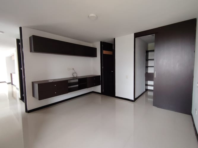 Apartamento de 3 alcobas en arriendo en Ciudad Jardin, Cali, 90 m² · foto 5 de 9