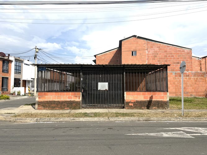 Casa de 3 alcobas en arriendo en Bolo - La Italia, Palmira, 120 m² · foto 2 de 18
