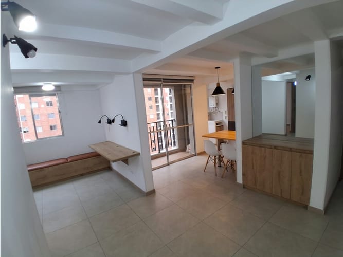 Apartamento de 2 alcobas en arriendo en Las Lomitas, Sabaneta, 63 m² · foto 21 de 24