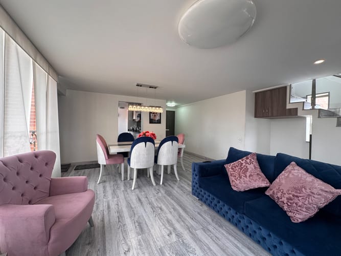 Apartamento de 3 alcobas en venta en Jose Joaquin Vargas, Bogotá, 114 m² · foto 13 de 22