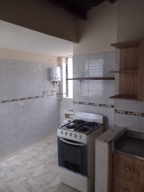 Apartamento en arriendo en Las Playas, Medellín, 85 m² · foto 8 de 11