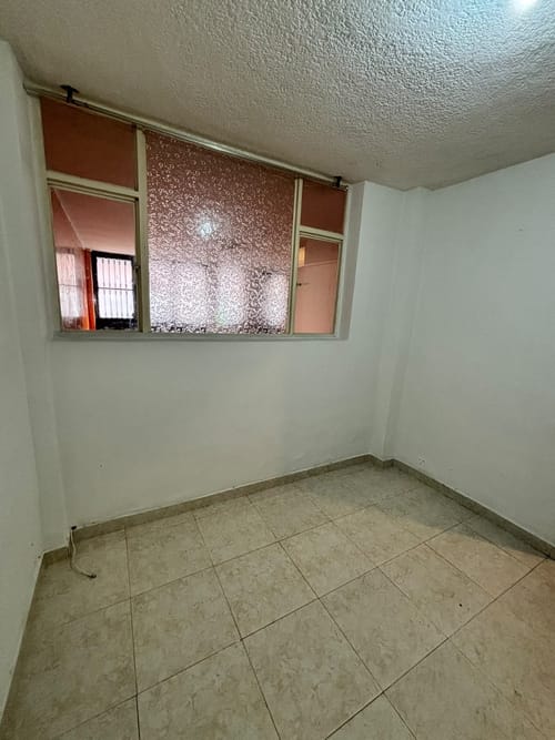 Apartamento de 2 alcobas en arriendo en Engativá, Bogotá, 43 m² · foto 4 de 11