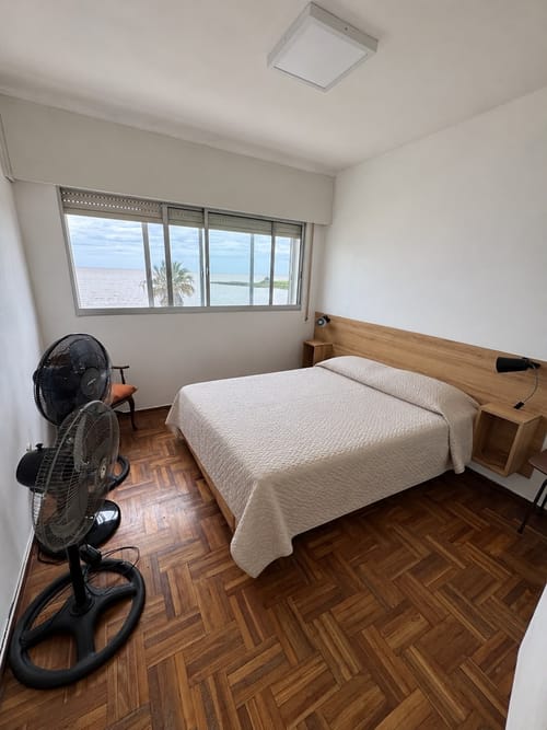 APARTAMENTO DE 2 DORMITORIOS FRENTE AL MAR – RAMBLA DE POCITOS · Foto 8