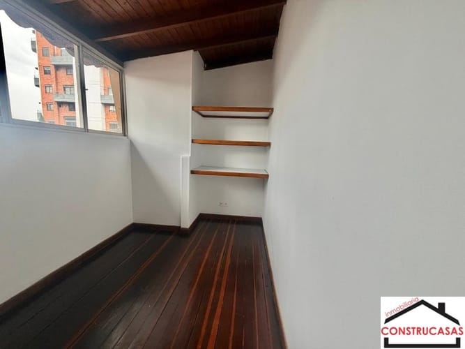 Casa de 3 alcobas en arriendo en La Gloria, Medellín, 175 m² · foto 13 de 14