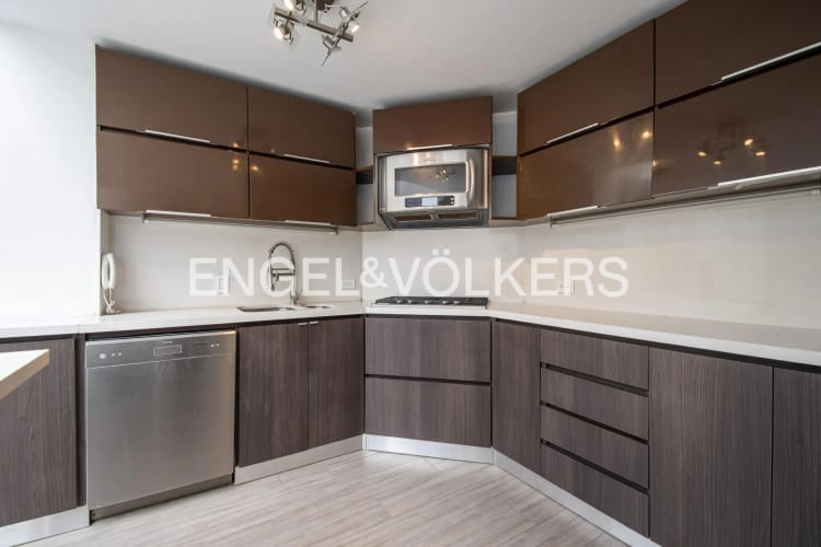Apartamento de 3 alcobas en arriendo en Chicó Reservado, Bogotá, 234 m² · foto 6 de 18