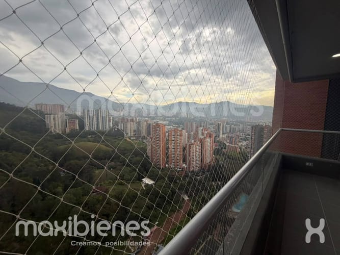 Apartamento de 2 alcobas en venta en Cañaveralejo, Sabaneta, 68 m² · foto 7 de 18