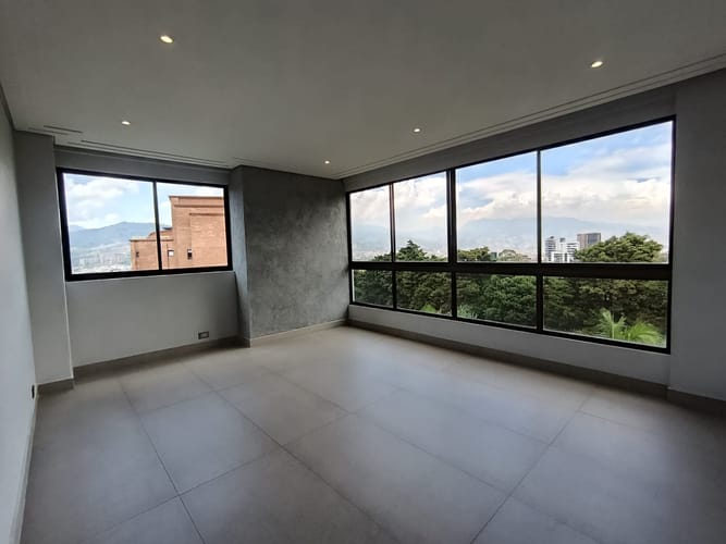 Apartamento de 3 alcobas en arriendo en El Diamante No. 2, Medellín, 370 m² · foto 10 de 20