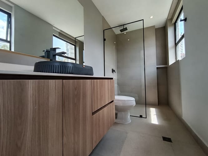 Apartamento de 3 alcobas en arriendo en El Diamante No. 2, Medellín, 370 m² · foto 20 de 20