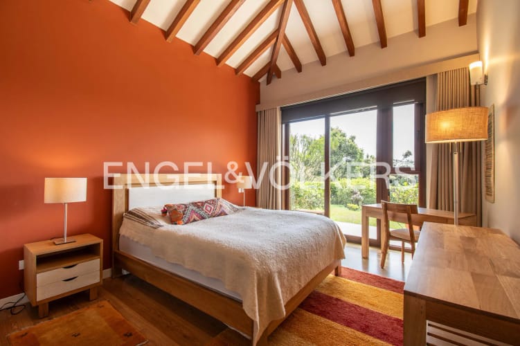 Casa de 4 alcobas en venta en Loma Del Escobero, Envigado, 422 m² · foto 13 de 20