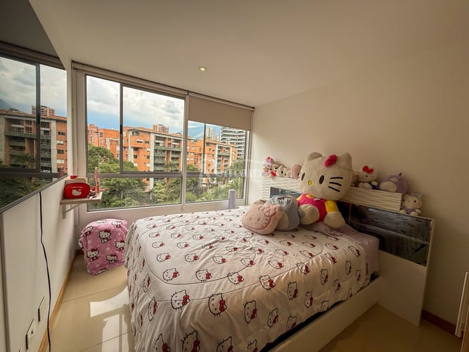 Apartamento de 3 alcobas en arriendo en El Poblado, Envigado, 123 m² · foto 18 de 21