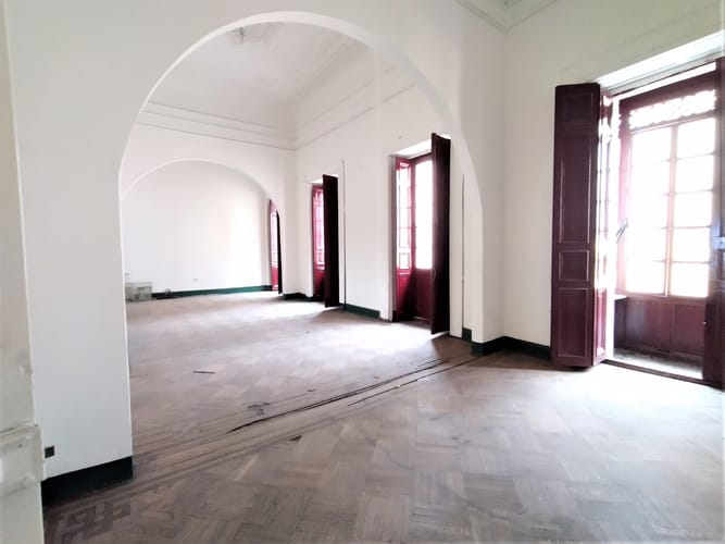 Casa de 9 alcobas en venta en La Candelaria, Bogotá, 935 m² · foto 2 de 17