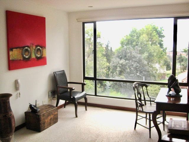 Apartamento de 4 alcobas en venta en Club De Los Lagartos, Bogotá, 245 m² · foto 4 de 20