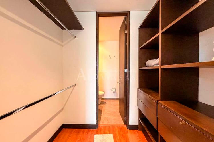 Apartamento de 1 alcoba en arriendo en Chico Norte, Bogotá, 53 m² · foto 7 de 10