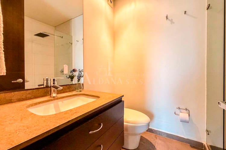 Apartamento de 1 alcoba en arriendo en Chico Norte, Bogotá, 53 m² · foto 10 de 10