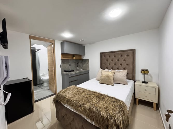 Casa de 13 alcobas en arriendo en Unicentro Bogotá, Bogotá, 400 m² · foto 18 de 24