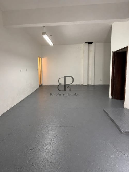 Alquiler Local Comercial 100m2 Cordón Excelente Ubicación · Photo 1