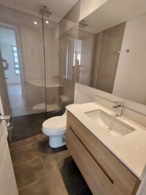 Apartamento de 2 alcobas en arriendo en Los Balsos, Medellín, 63 m² · foto 8 de 18